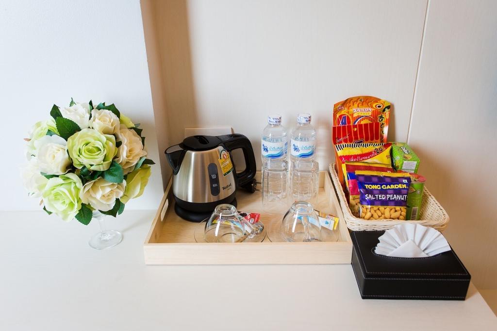 Crystal Hotel Hat Yai Room photo